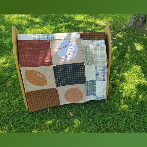 Vintage Sport Themed Handmade Quilt Twin Size - Picture 1 of 5